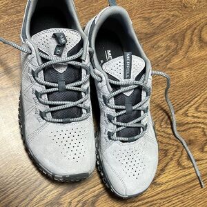 Merrell Women’s barefoot sneakers